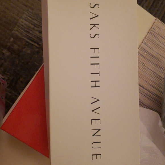 Saks 5th Avenue print Cocoa Brown heels - Picture 4 of 5